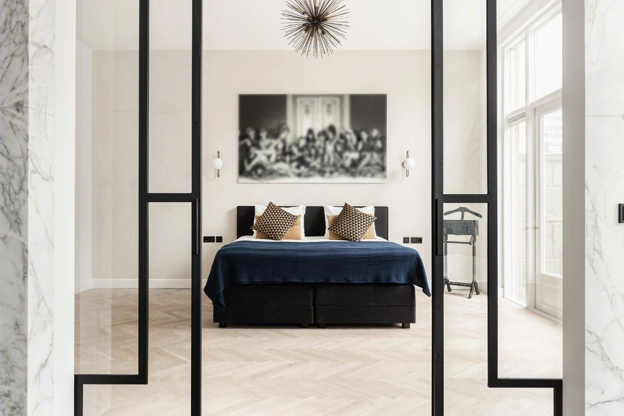 意大利大理石装点的豪华家居空间-16