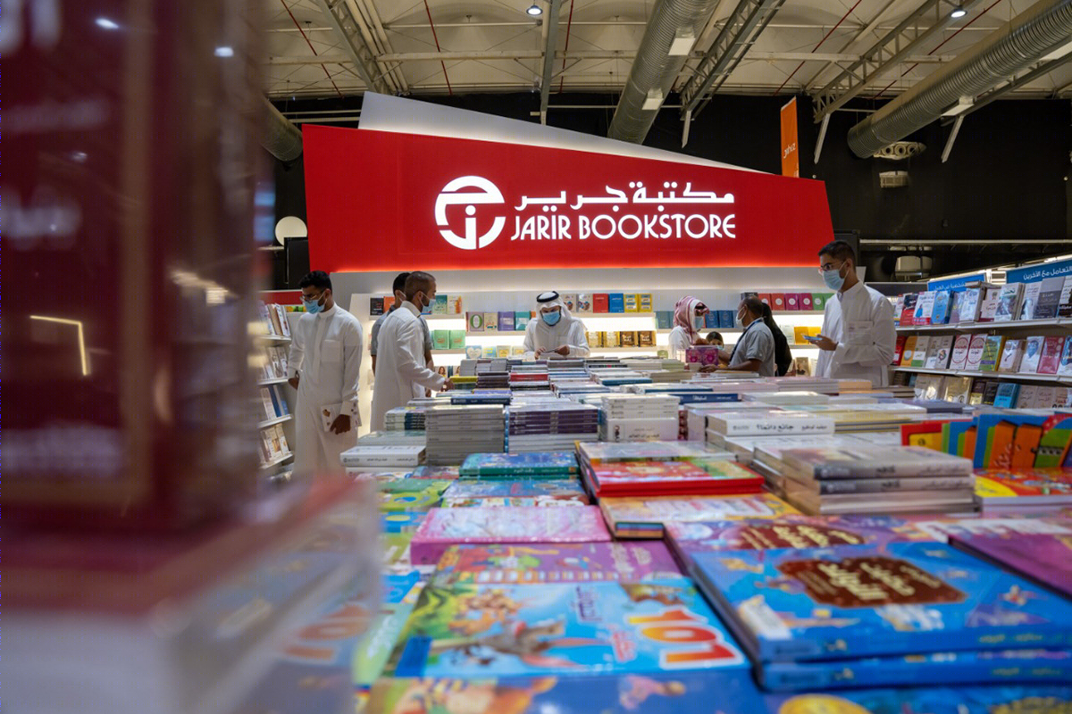 Anastasiya Gushchina丨书店丨JARIR BOOKSTORE BOOTH (Ksa,Jeddah)-3