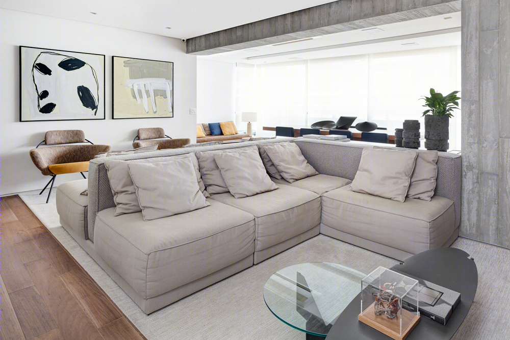 巴西现代简约公寓 | 社交大厅与私密空间的完美整合-23