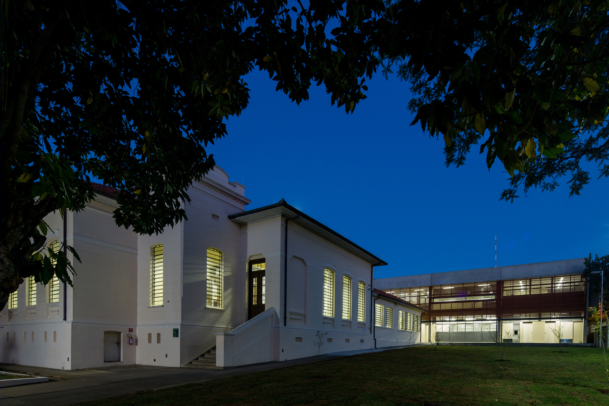 百年老校翻新记——巴西 Joanópolis 学校重建项目-2