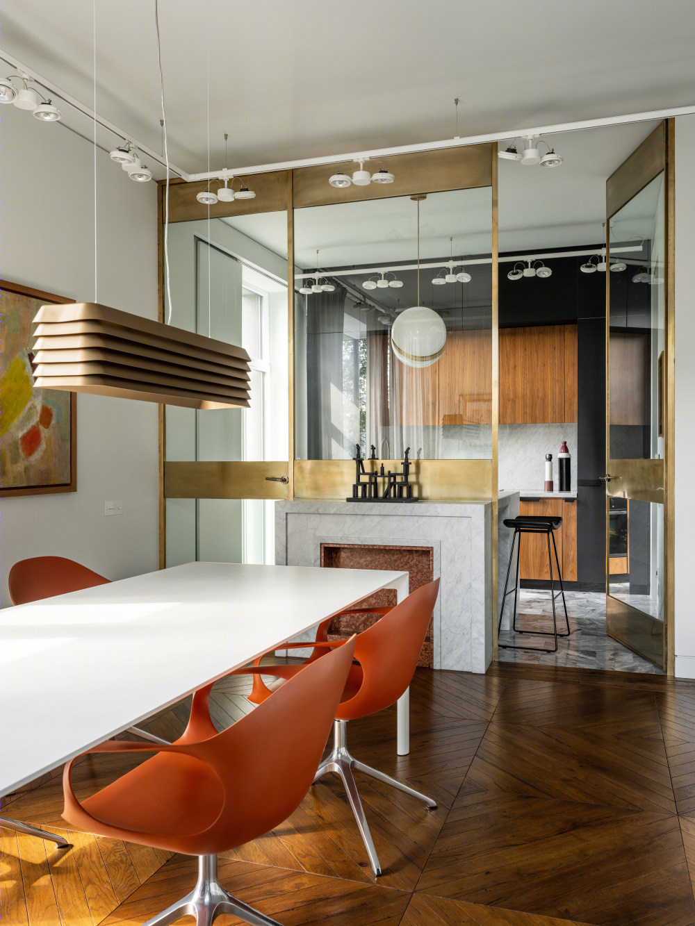 玻璃隔断打造灵动空间，40 个设计灵感案例-40