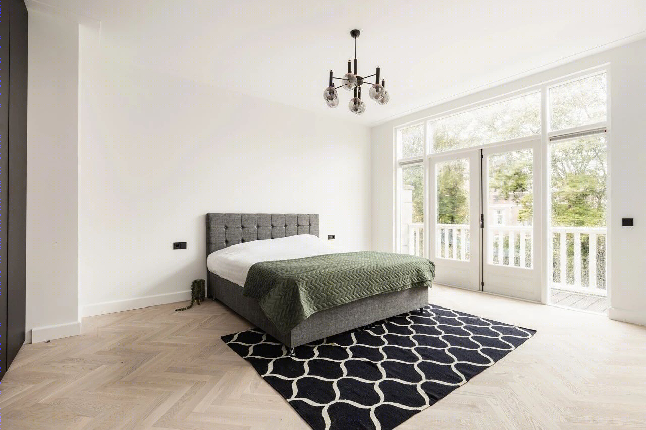 意大利大理石装点的豪华家居空间-36