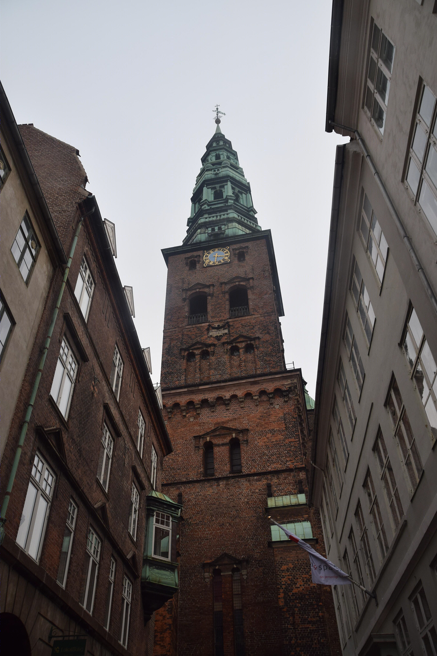 WANDERING ALLEYS-1