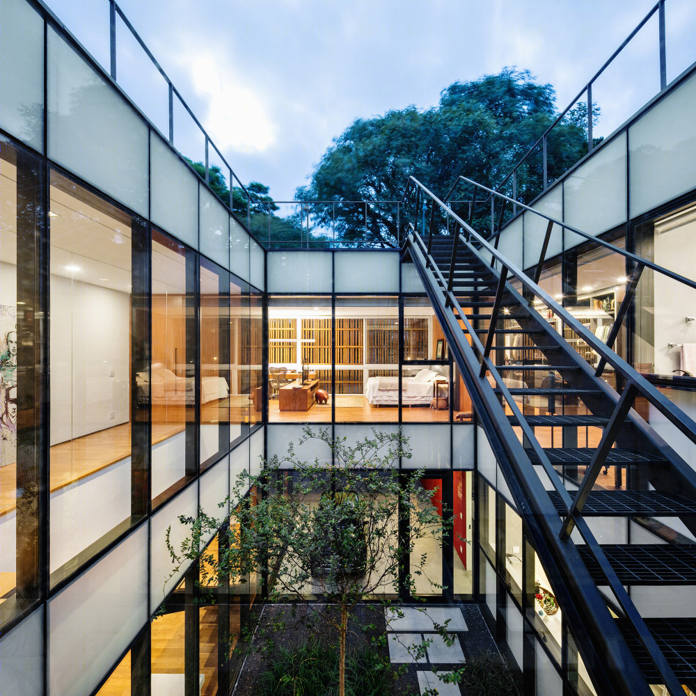 巴西休达街别墅 | 家庭生活的温馨重组-38