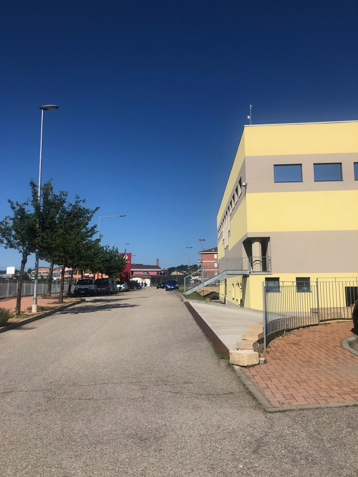 意大利小镇公共体育馆能源再生设计-6