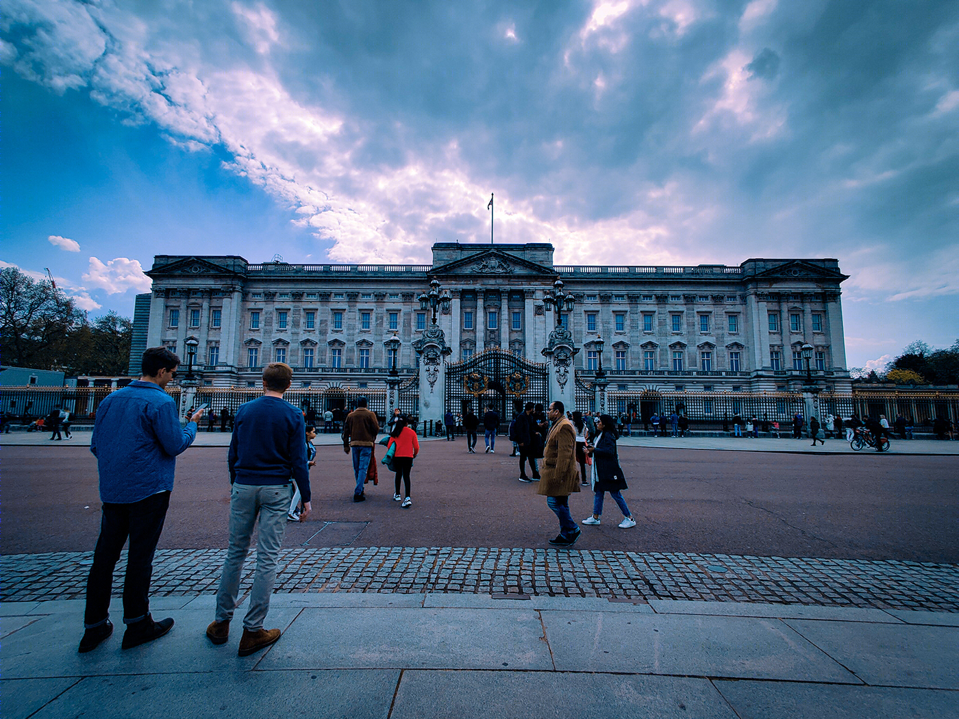 london places shot on my oneplus7T-0