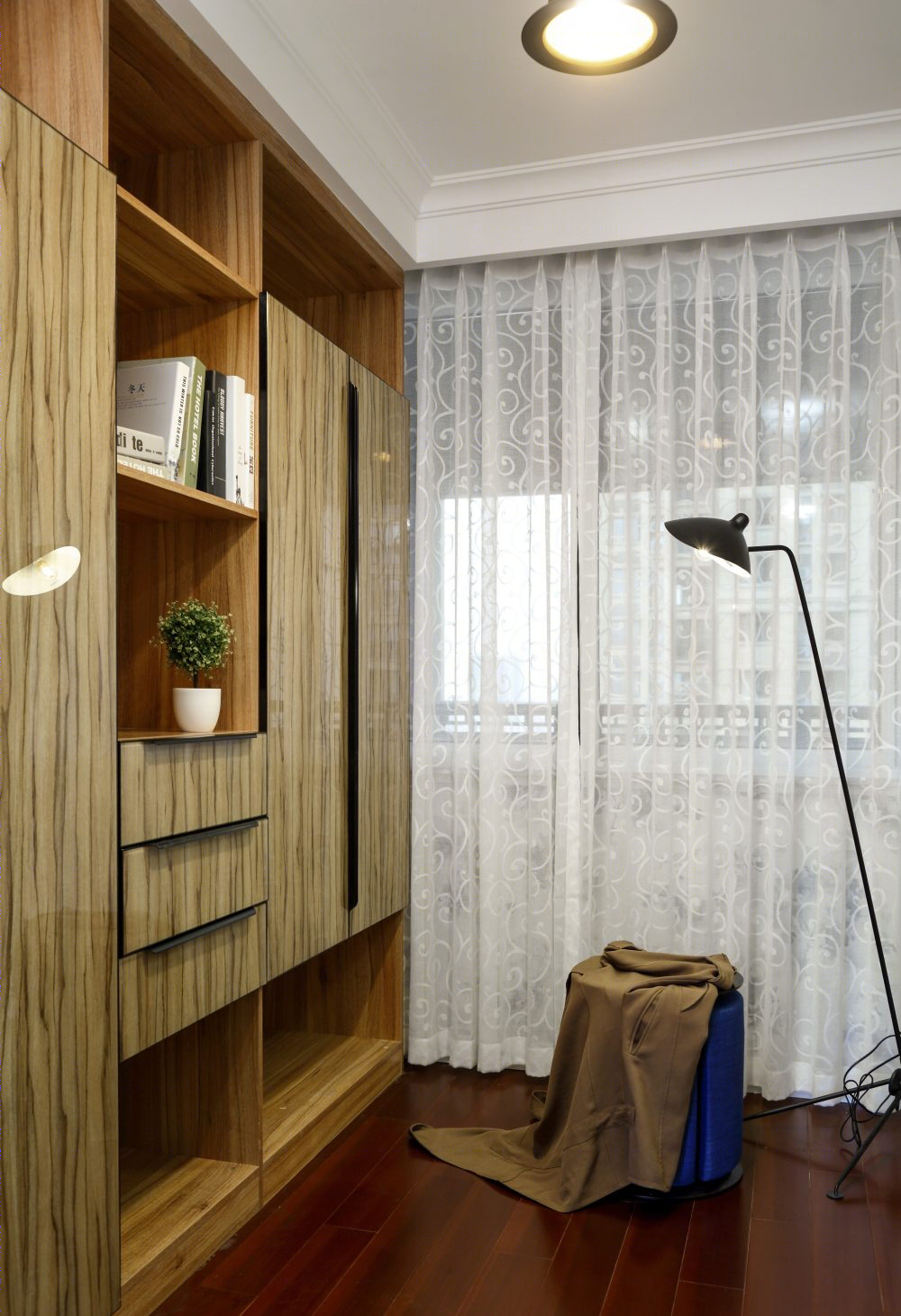 尤加利叶打造自然清新住宅设计-11