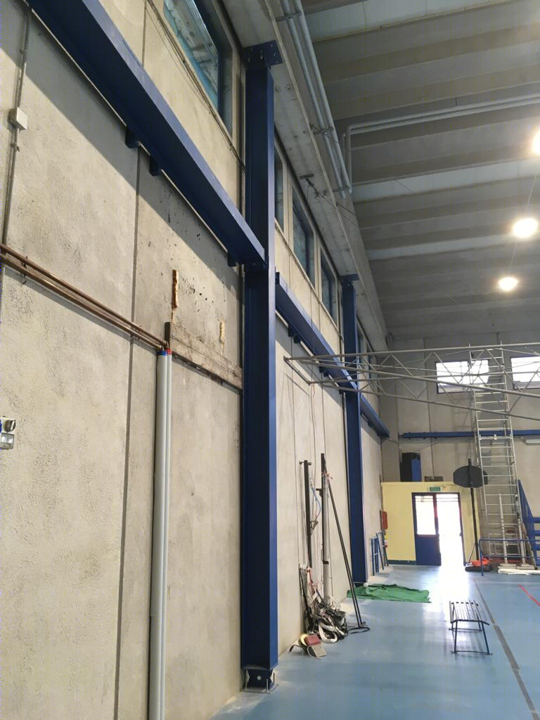 意大利小镇公共体育馆能源再生设计-7