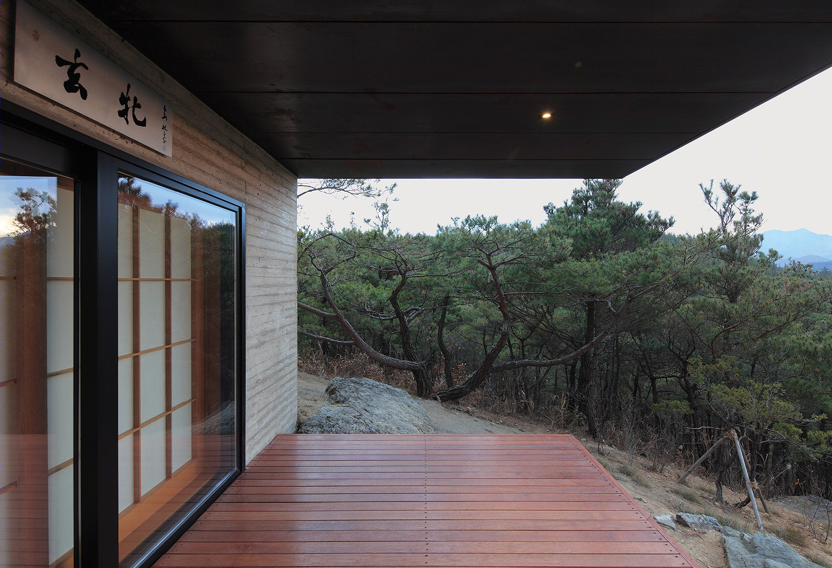 玄庵 · 韩国山间的静谧冥想空间丨韩国军威郡丨IROJE Architects & Planners-18