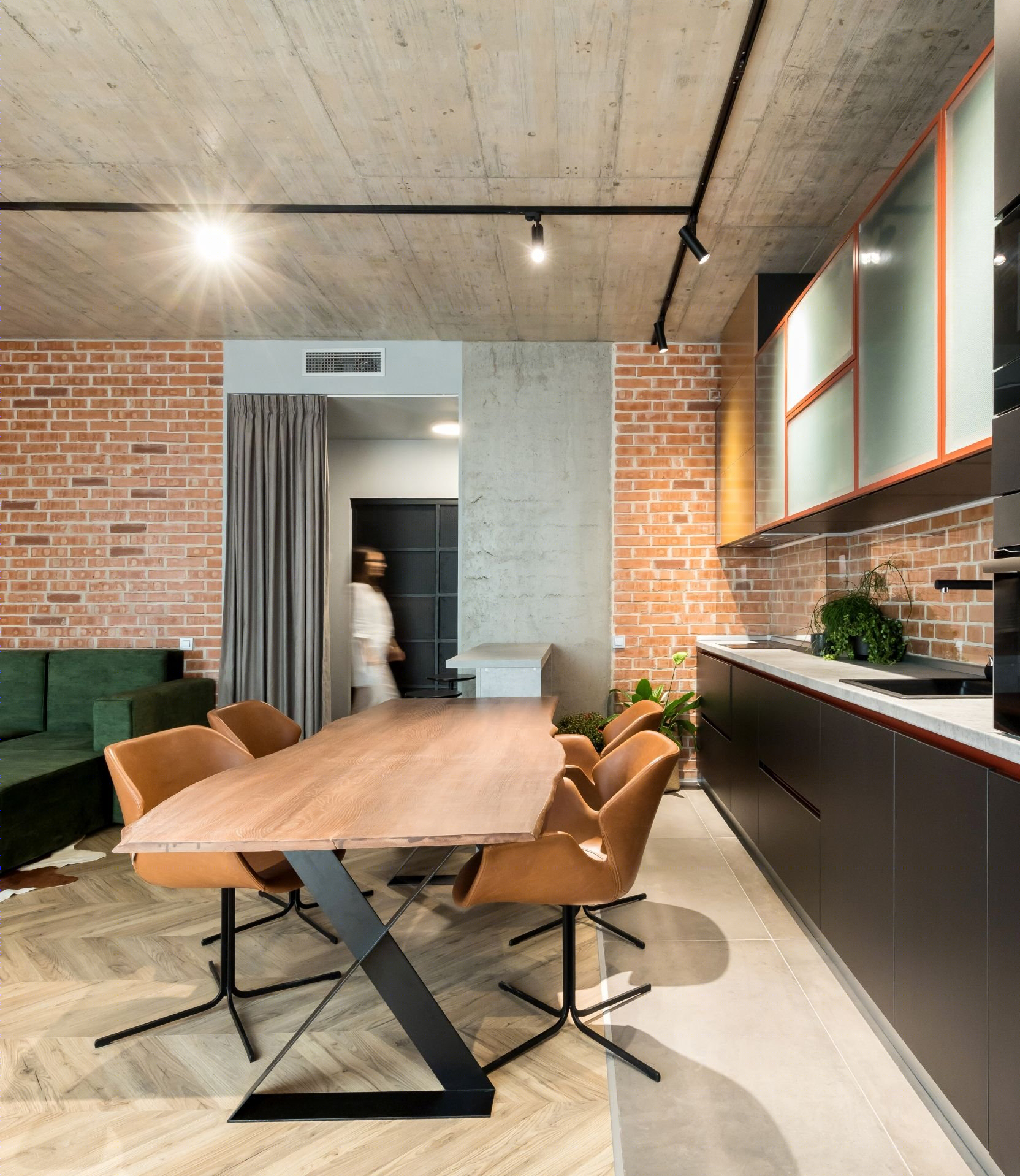 砖块之居 · 工业风公寓设计丨罗马尼亚布加勒斯特-8