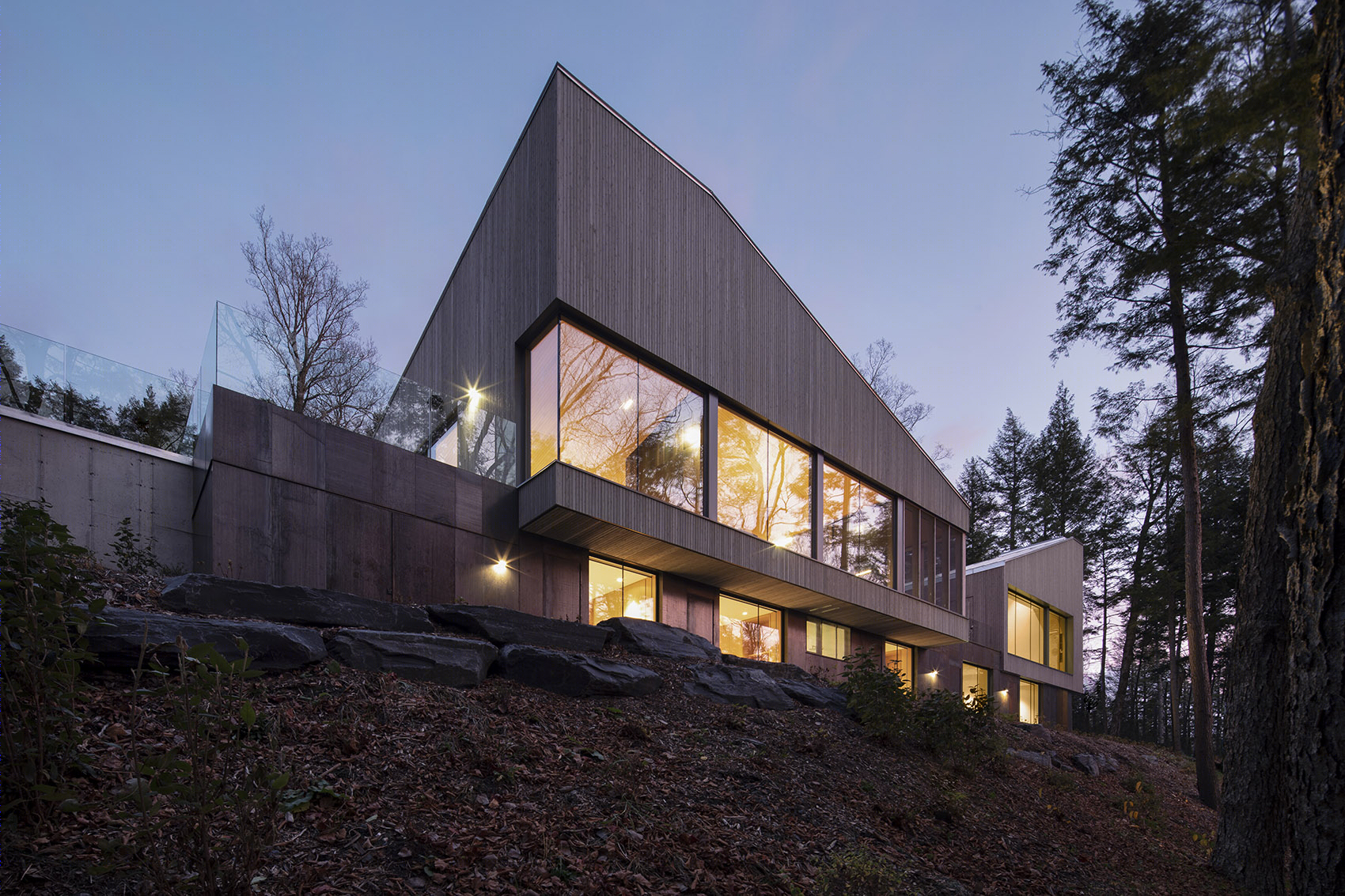 Memphremagog 湖岸住宅丨加拿大丨_naturehumaine-69