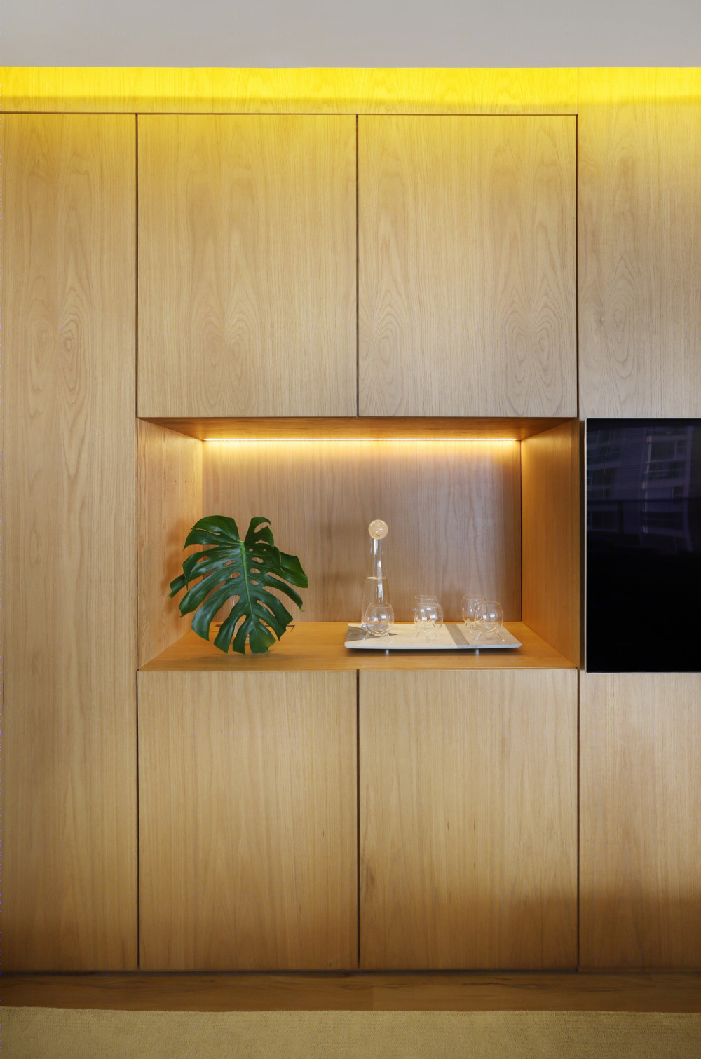 巴西现代简约公寓，社交生活与私密空间的完美融合-12