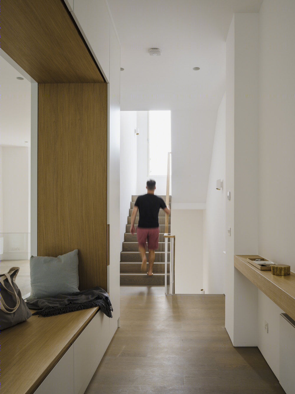 英国伦敦樱草山住宅-26