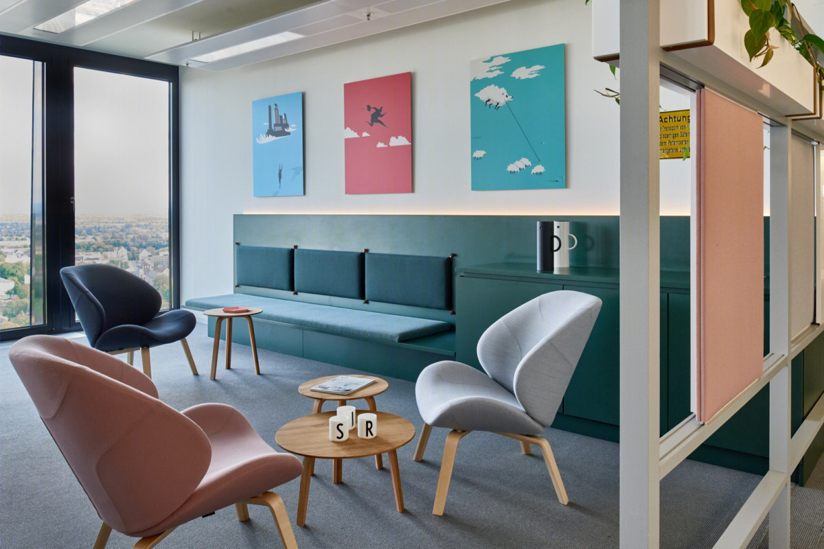 德国慕尼黑《南德意志报》出版社开放式办公室设计-14