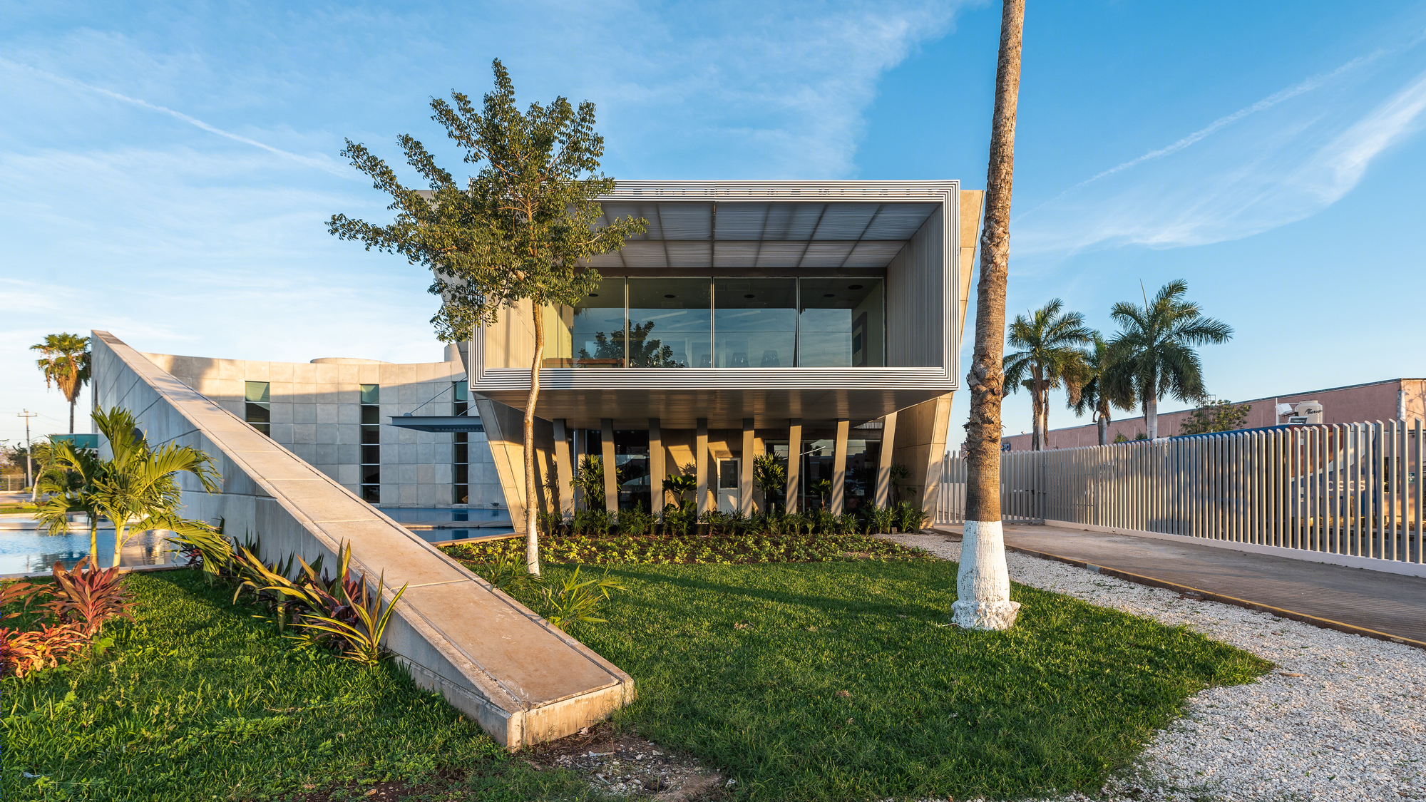 墨西哥 Bepensa 建筑室内设计-5