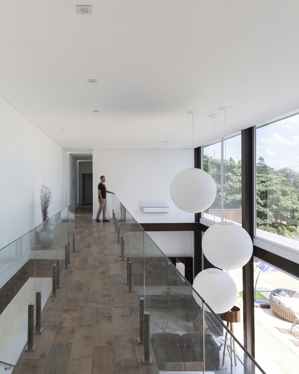 巴西 BT 别墅 | 金属结构与自然光的完美融合-89