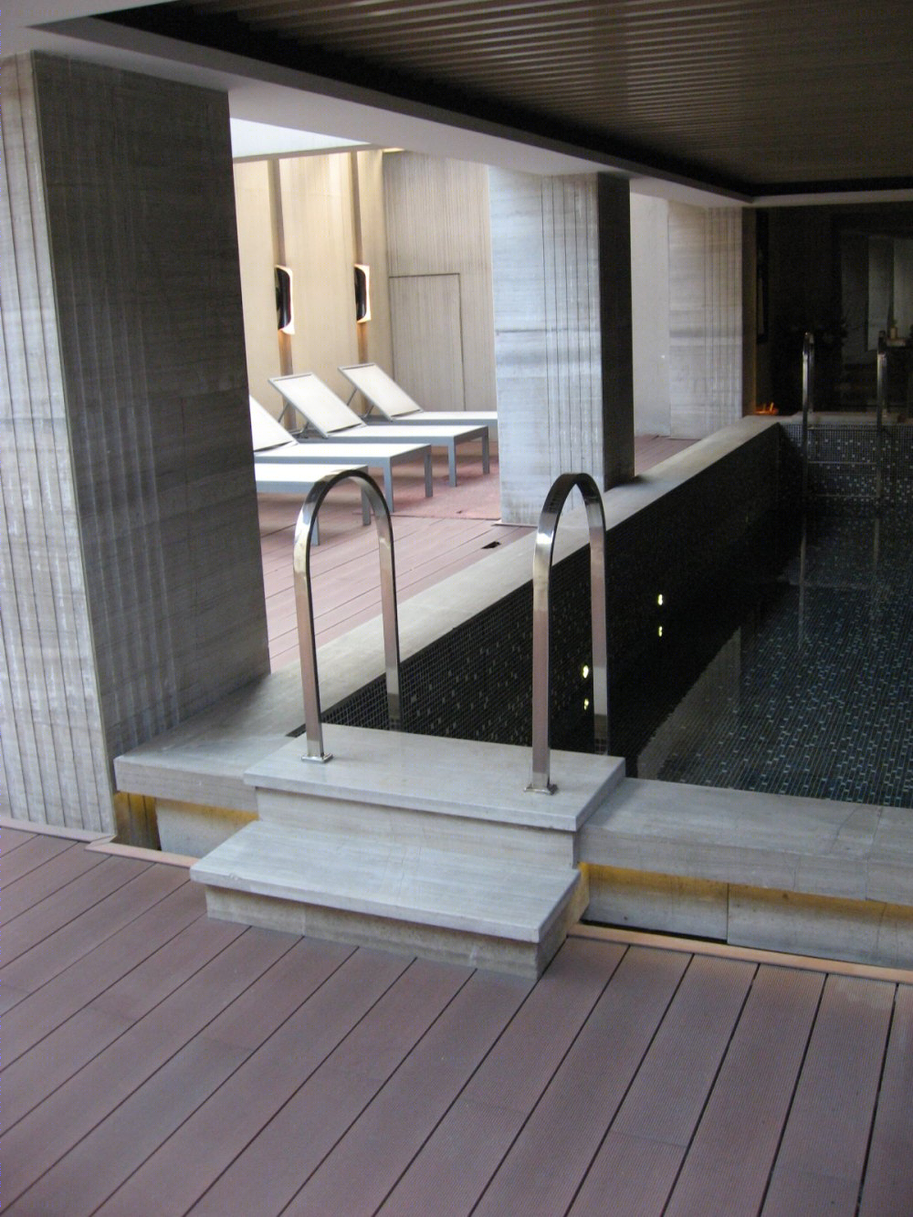 上海复地领馆别墅样板房-- 现代简约风格-10