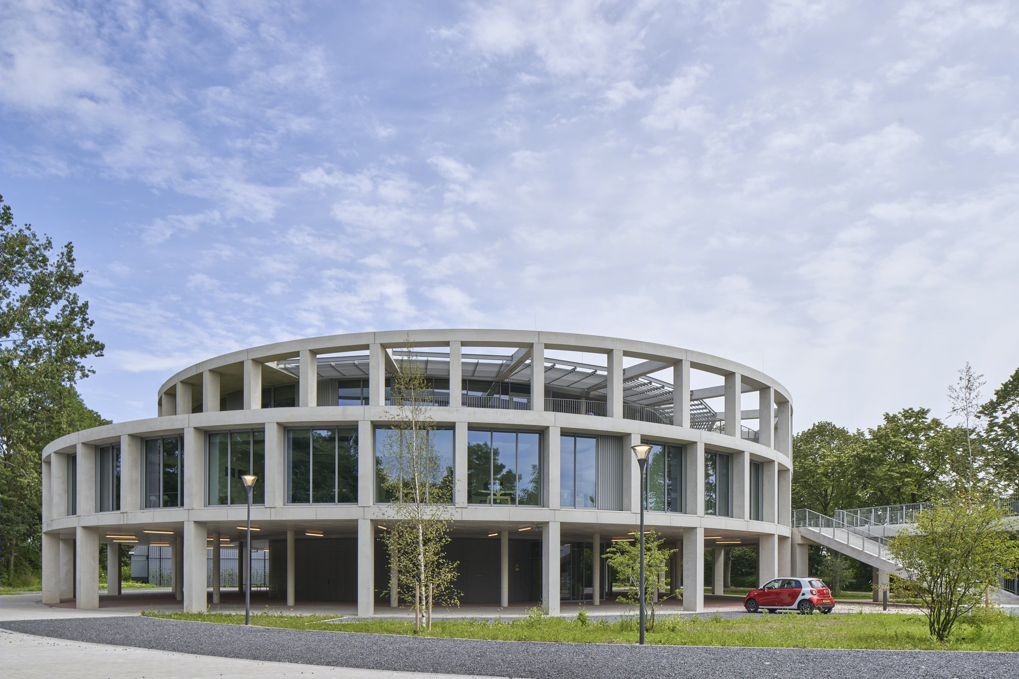 Huis van Albrandswaard 圆形市政办公楼丨荷兰-14