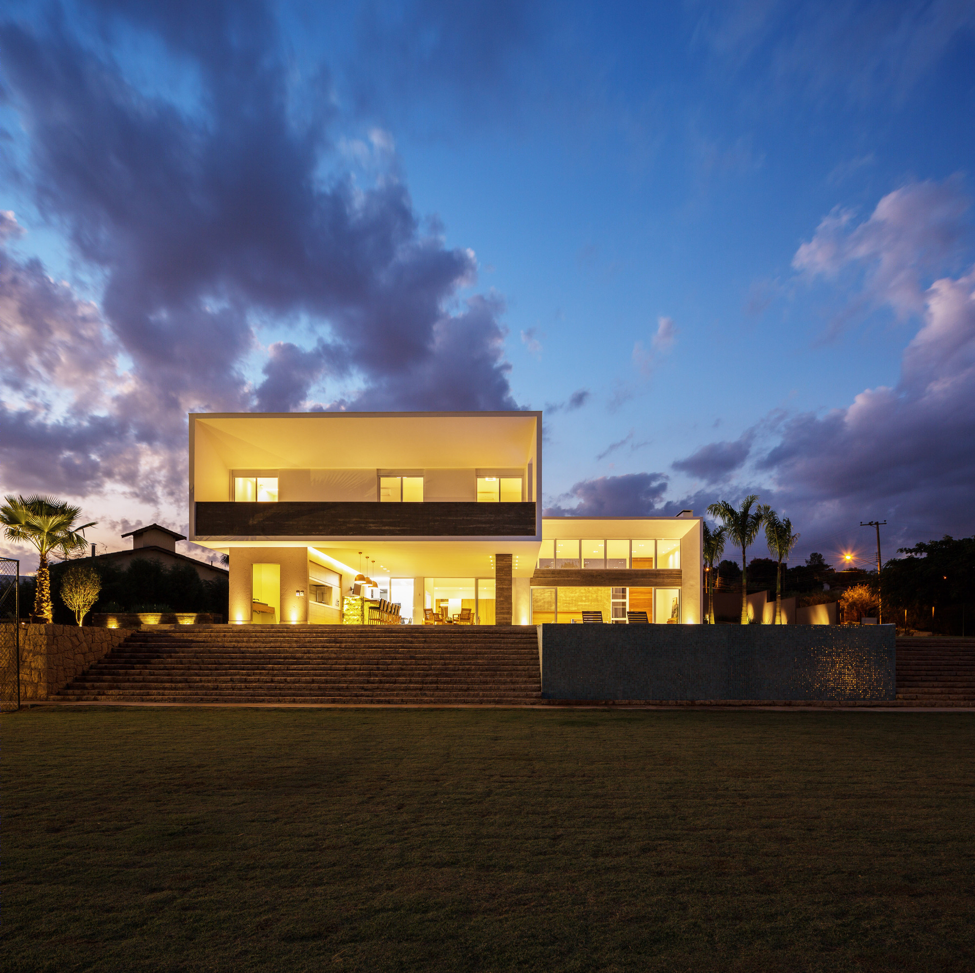 巴西山谷别墅，和谐融入自然风光-19