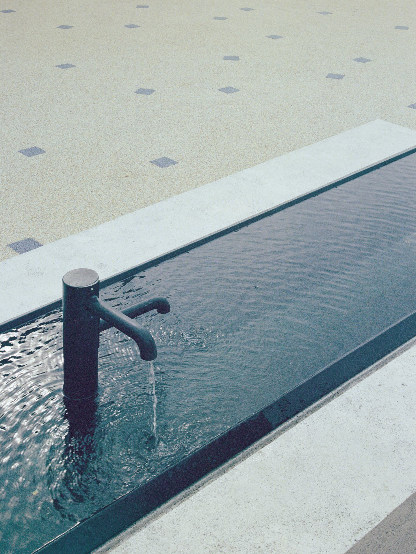 Stazzona 广场改造丨意大利-17