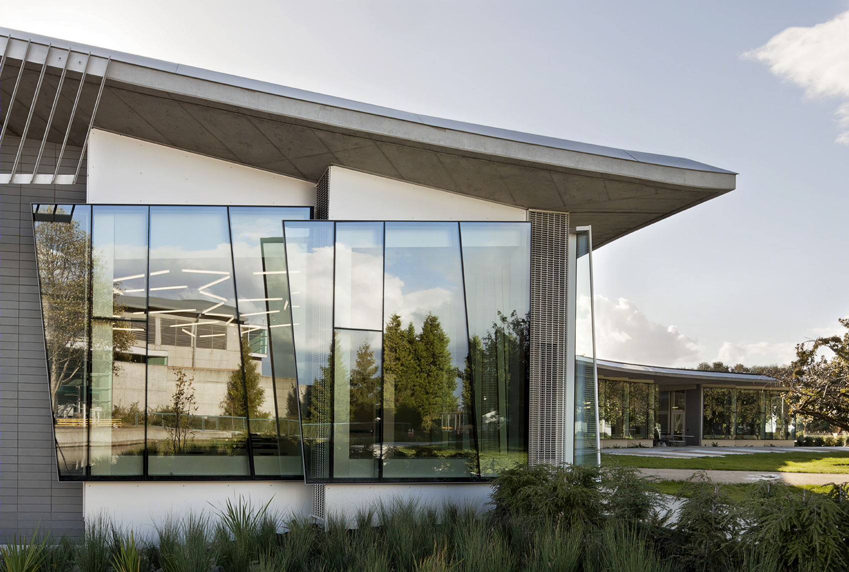 波特兰环保局“折叠式种植坡屋顶”建筑-18