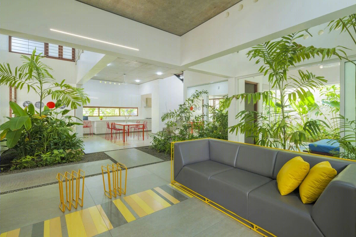 色彩碰撞下的创新住宅丨印度丨LIJO.RENY.Architects-12