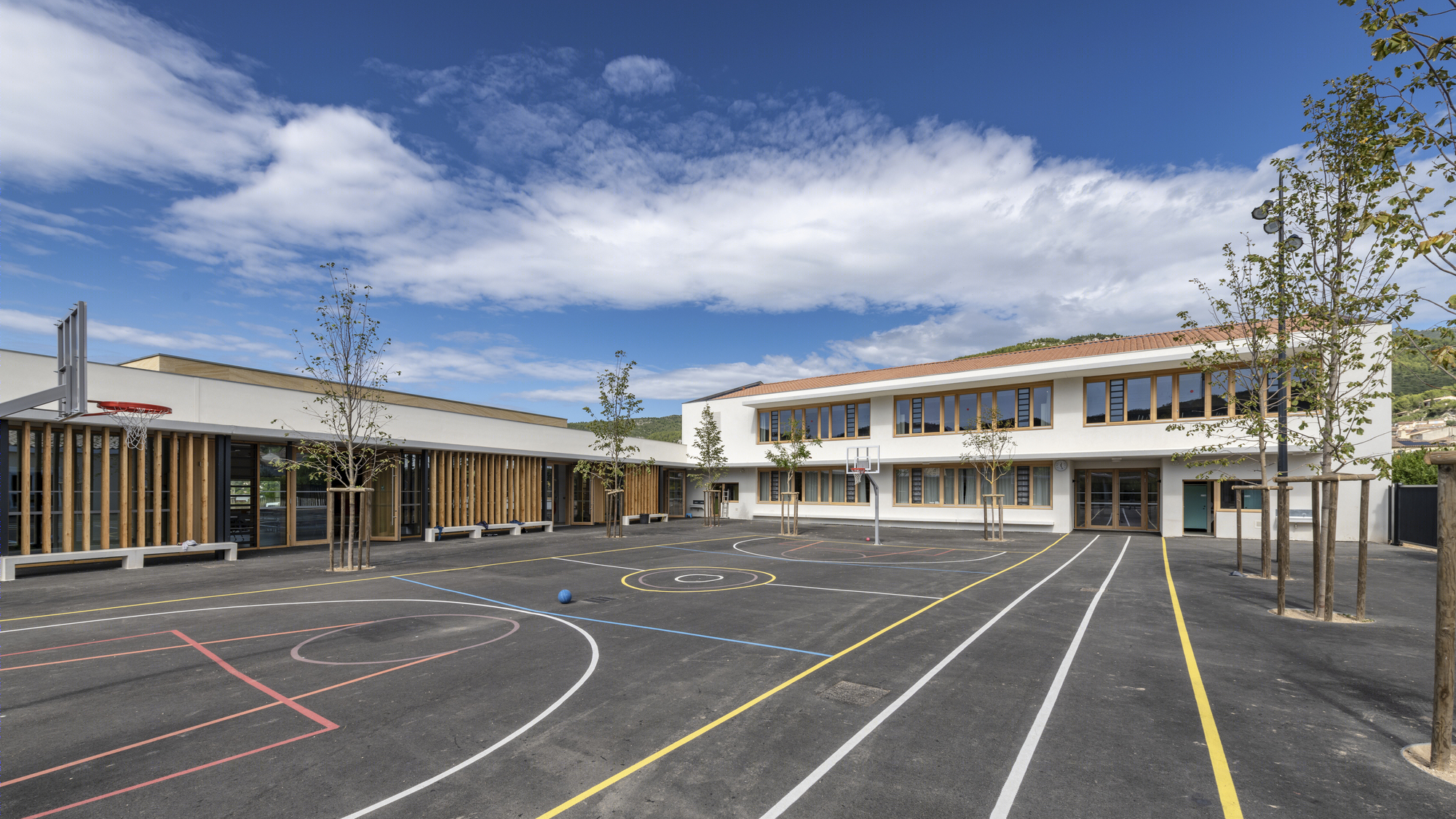 法国 Cuges-les-Pins 的 Molina 学校扩建与翻新-13