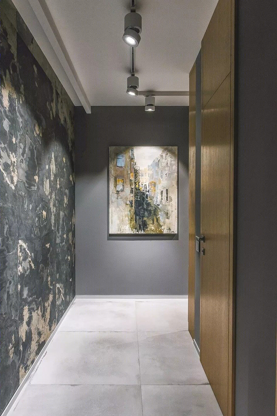 乌克兰 105 平米“木与灰”住宅设计-13