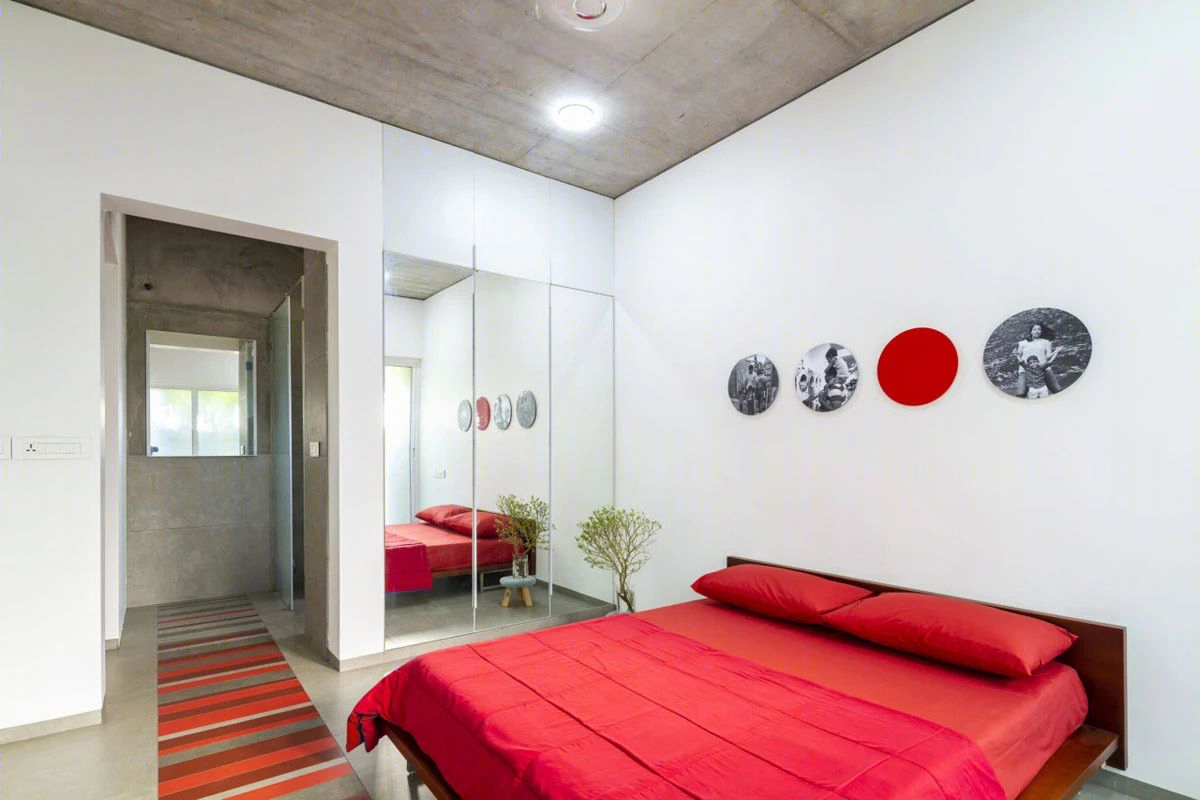 色彩碰撞下的创新住宅丨印度丨LIJO.RENY.Architects-34