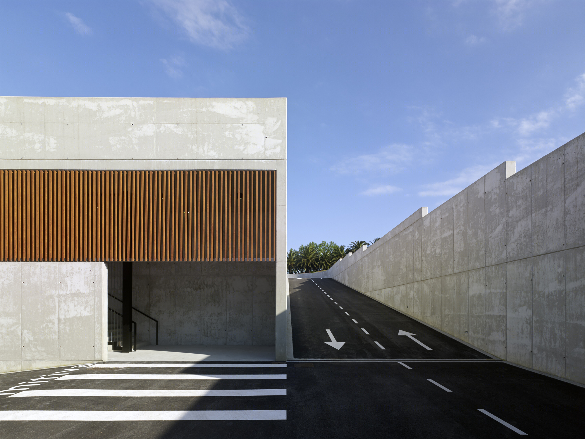 海滨别墅陵园 · De Jove Crematorium-20