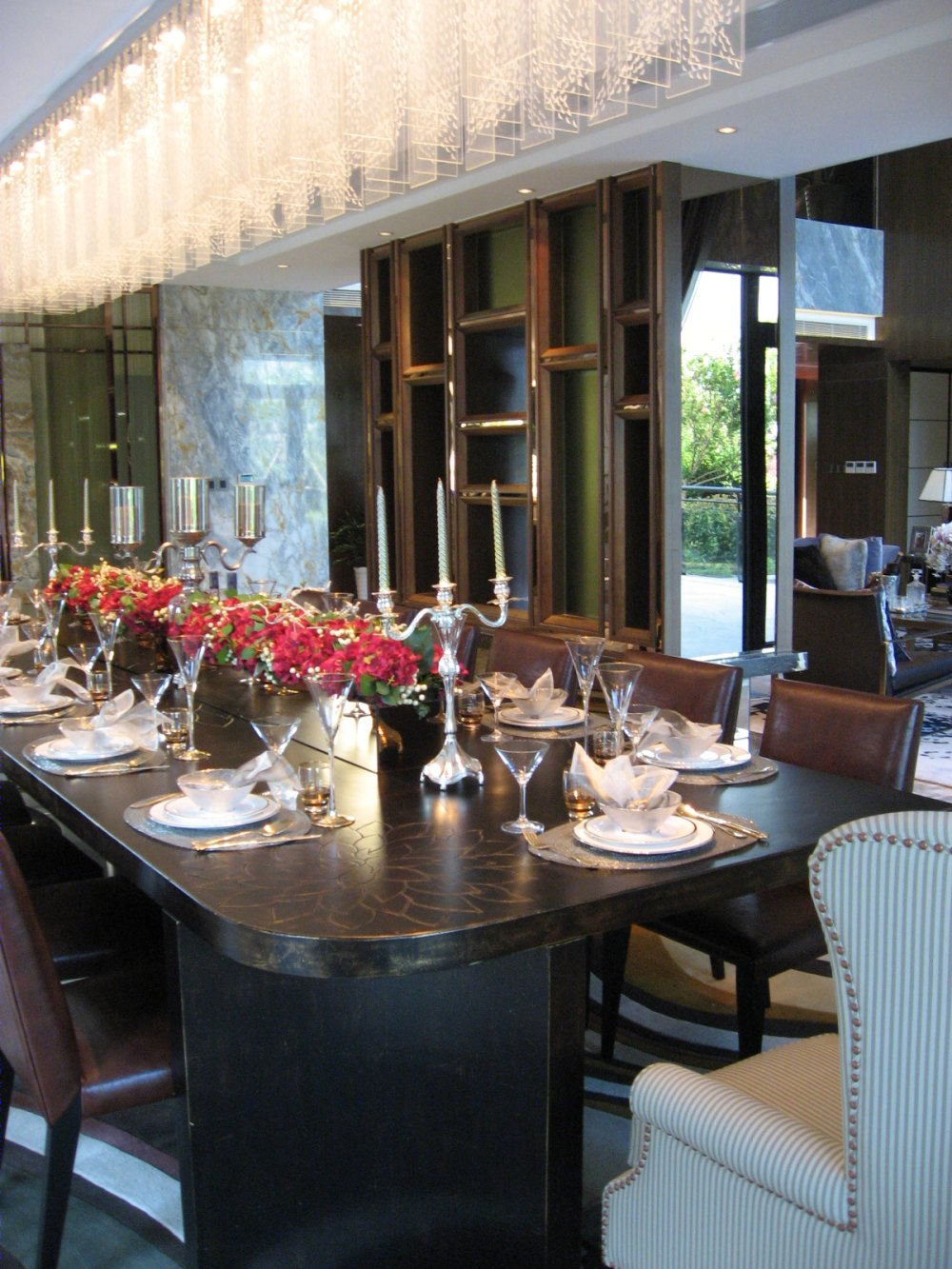 上海复地领馆别墅样板房-- 现代简约风格-28