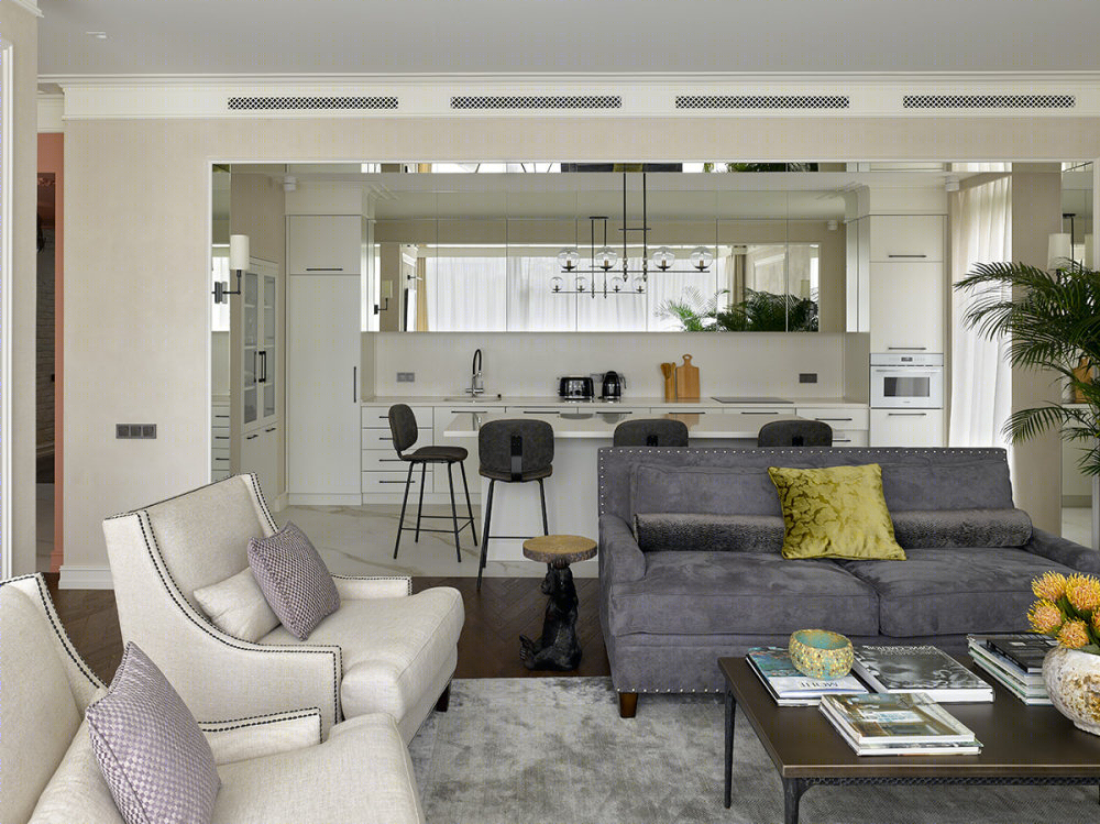 自然色彩与镜面厨房的俄式双层别墅设计丨Intro by Chak 工作室-0