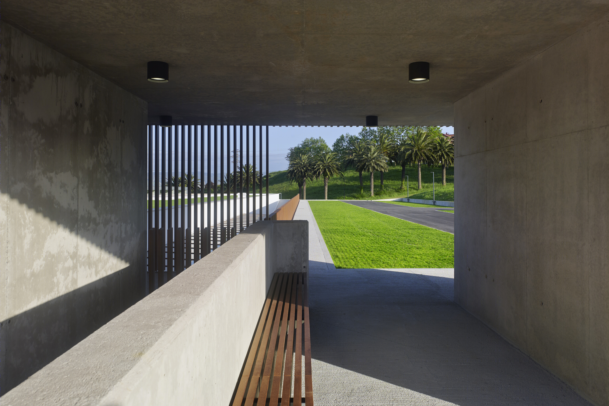 海滨别墅陵园 · De Jove Crematorium-23