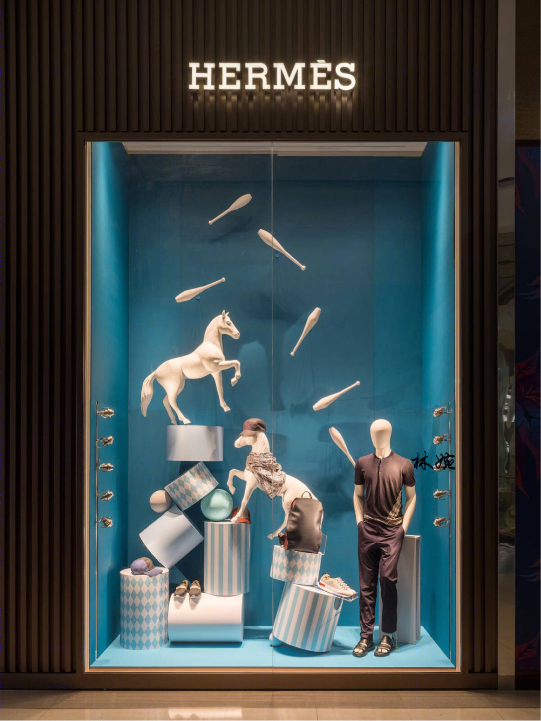 快手赢！商场橱窗设计-4