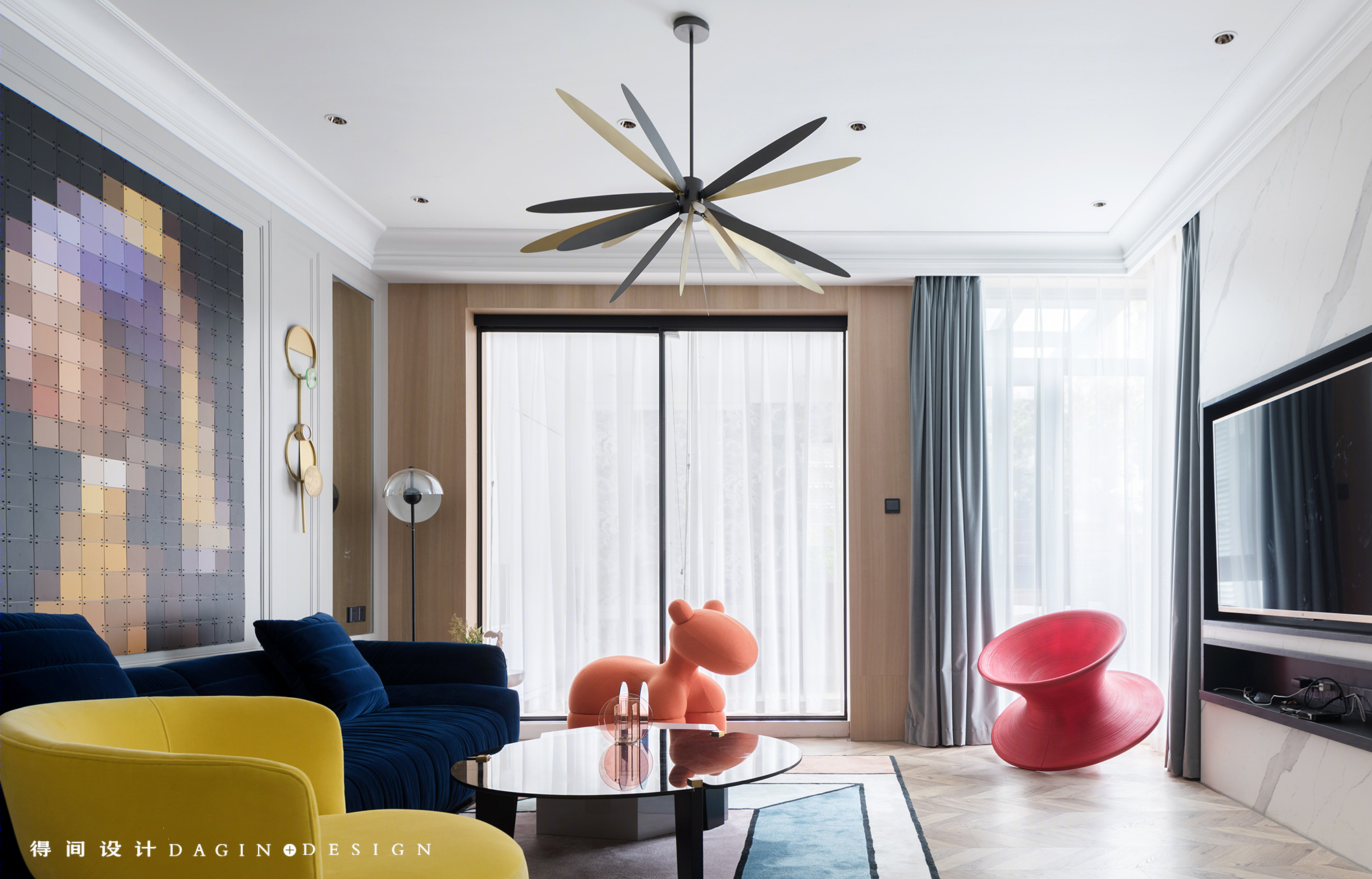 破旧二手房爆改四房：明亮大客厅2个儿童房-0