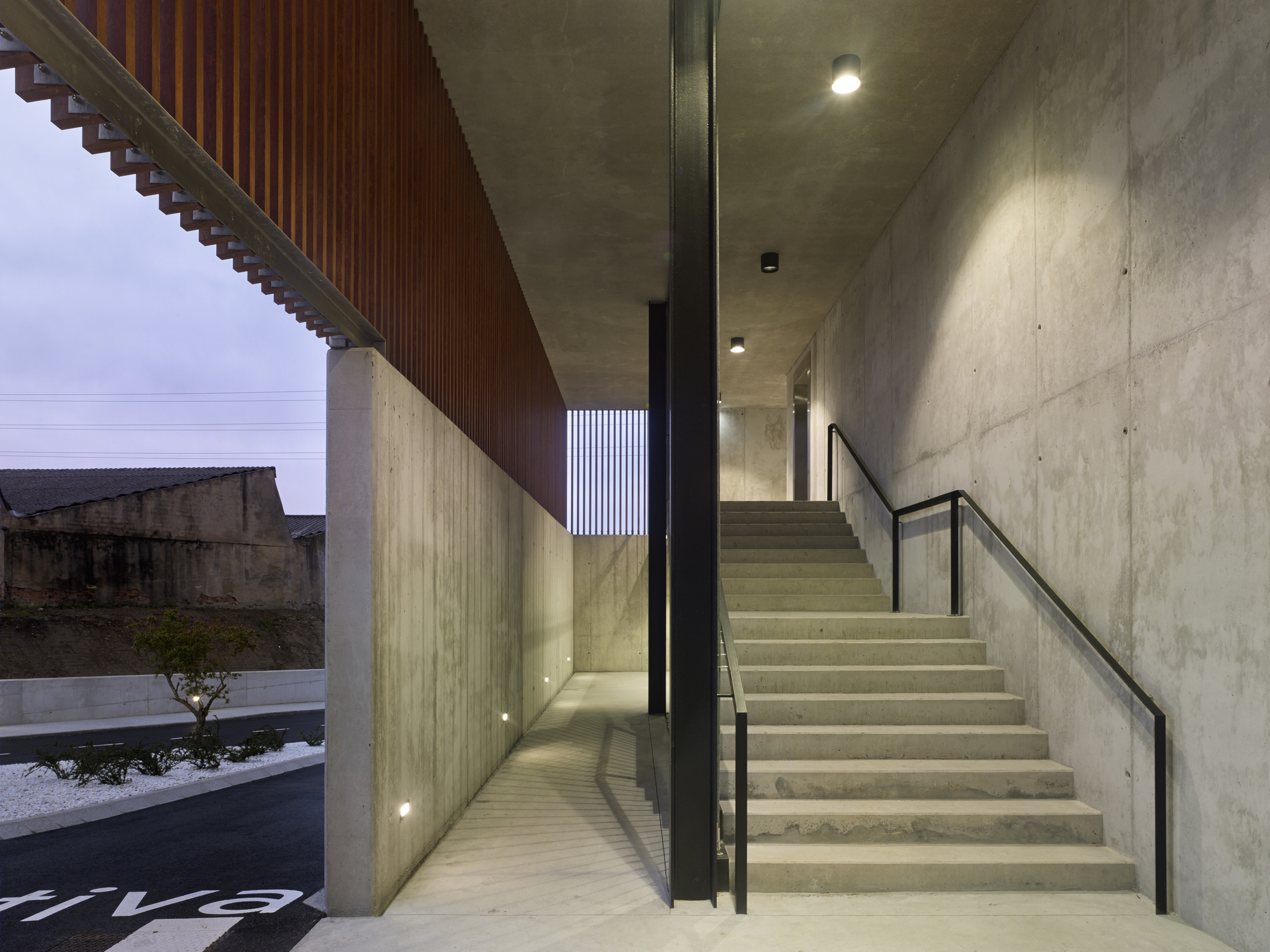 海滨别墅陵园 · De Jove Crematorium-25