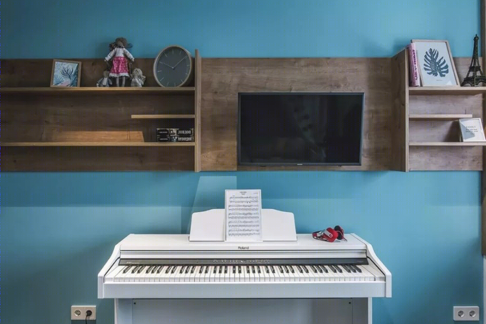 乌克兰 105 平米“木与灰”住宅设计-24