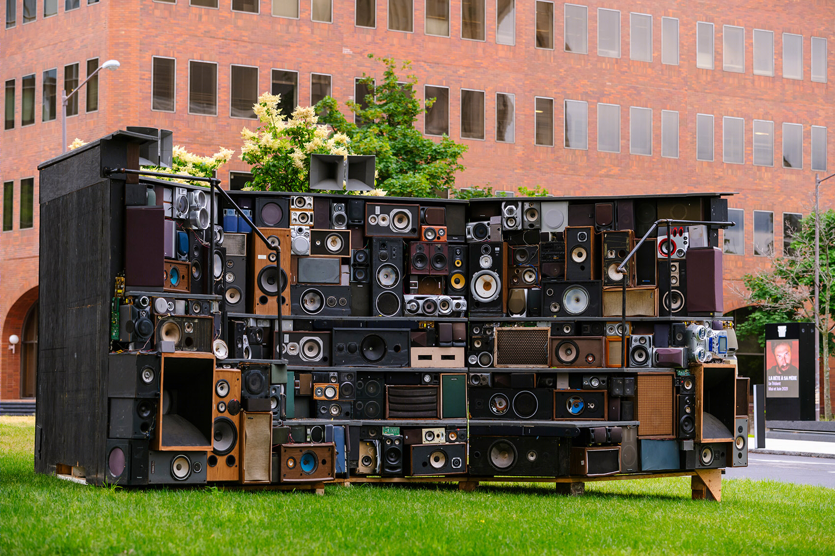 不寻常的走廊 · 魁北克市公共艺术项目丨加拿大魁北克丨EXMURO-25