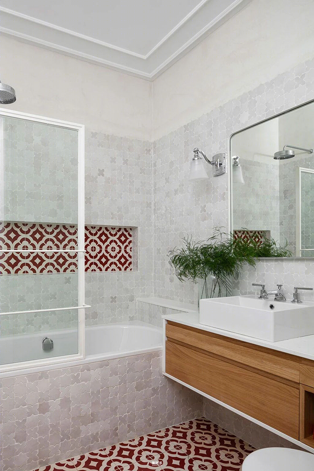 当代设计和艺术品为这座历史悠久的马德里公寓注入新无限活力-10