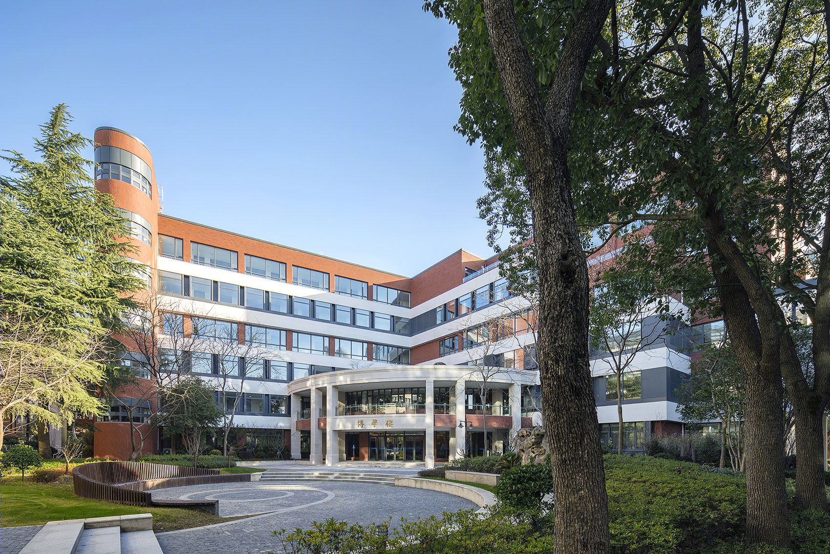 复旦大学附属中学博学楼外立面改造设计服务项目丨中国杨浦丨上海华都建筑规划设计有限公司(HDD)-3