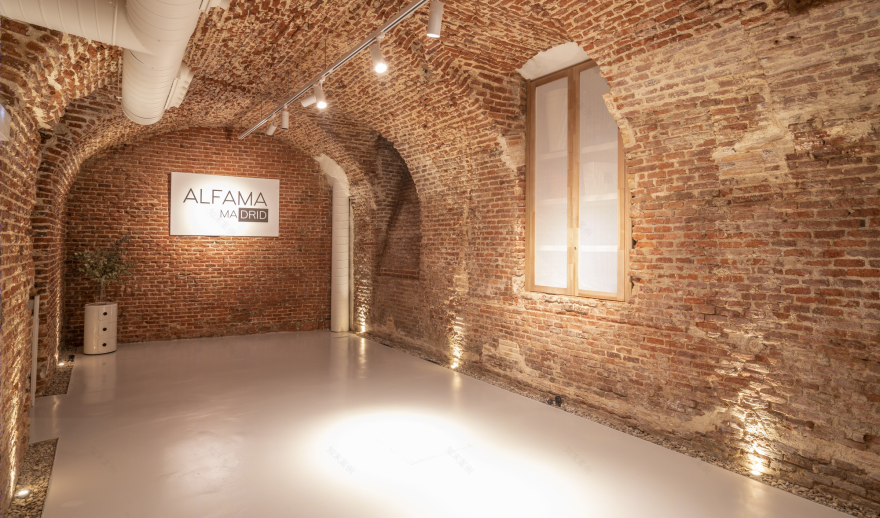 复古建筑中的创意共享空间——Alfama Coworking-12