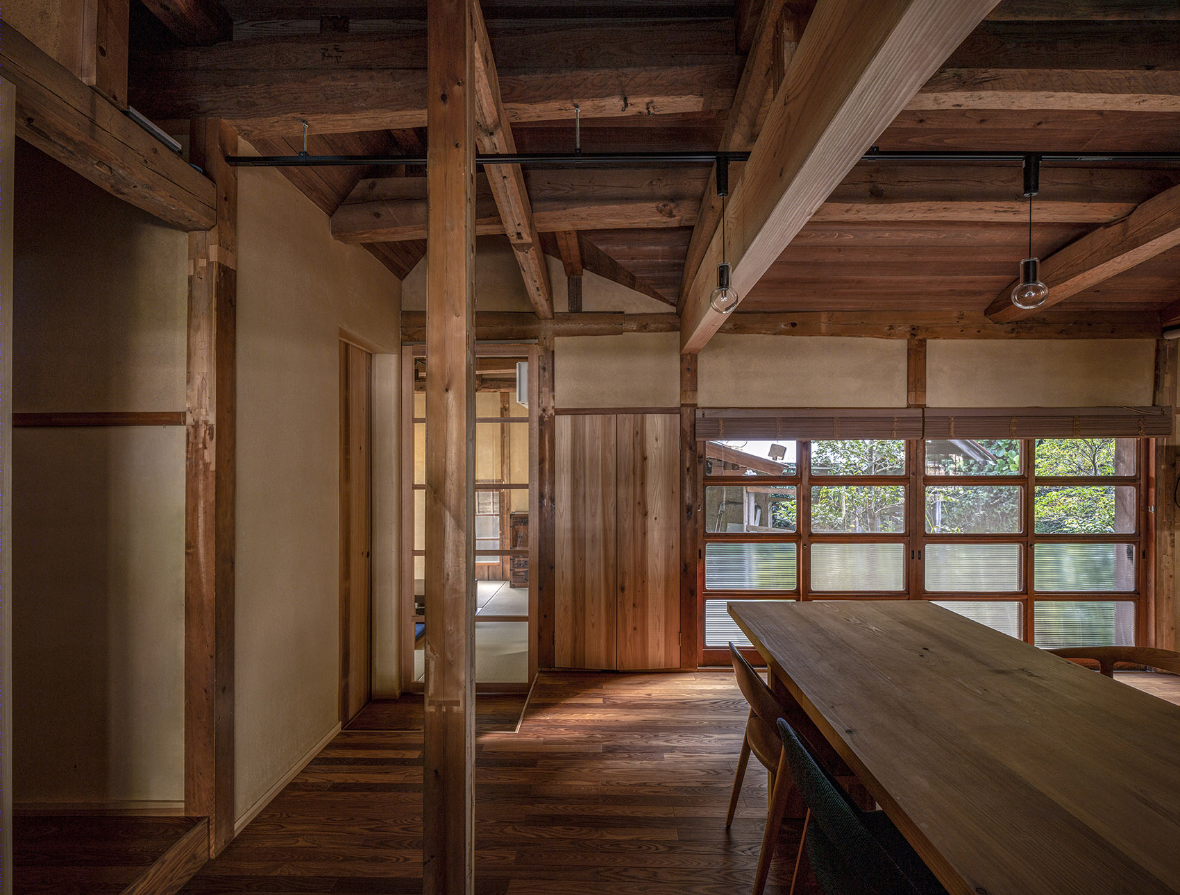日本神山研究室主屋改造,传统日式住宅的现代新生-35