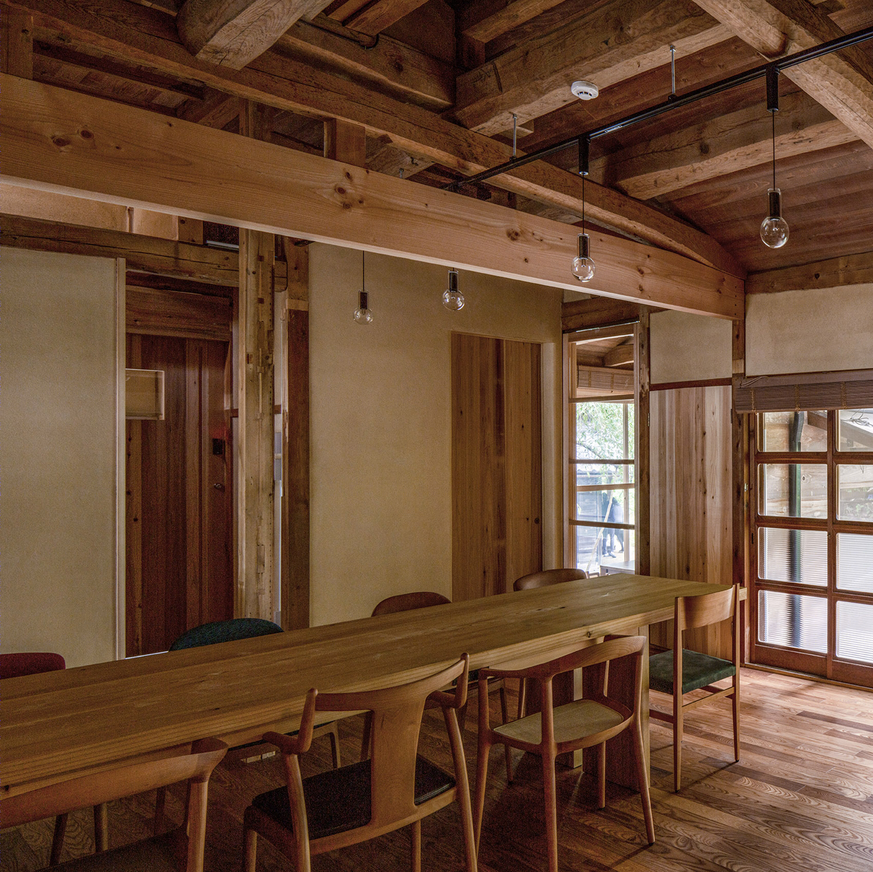 日本神山研究室主屋改造,传统日式住宅的现代新生-37