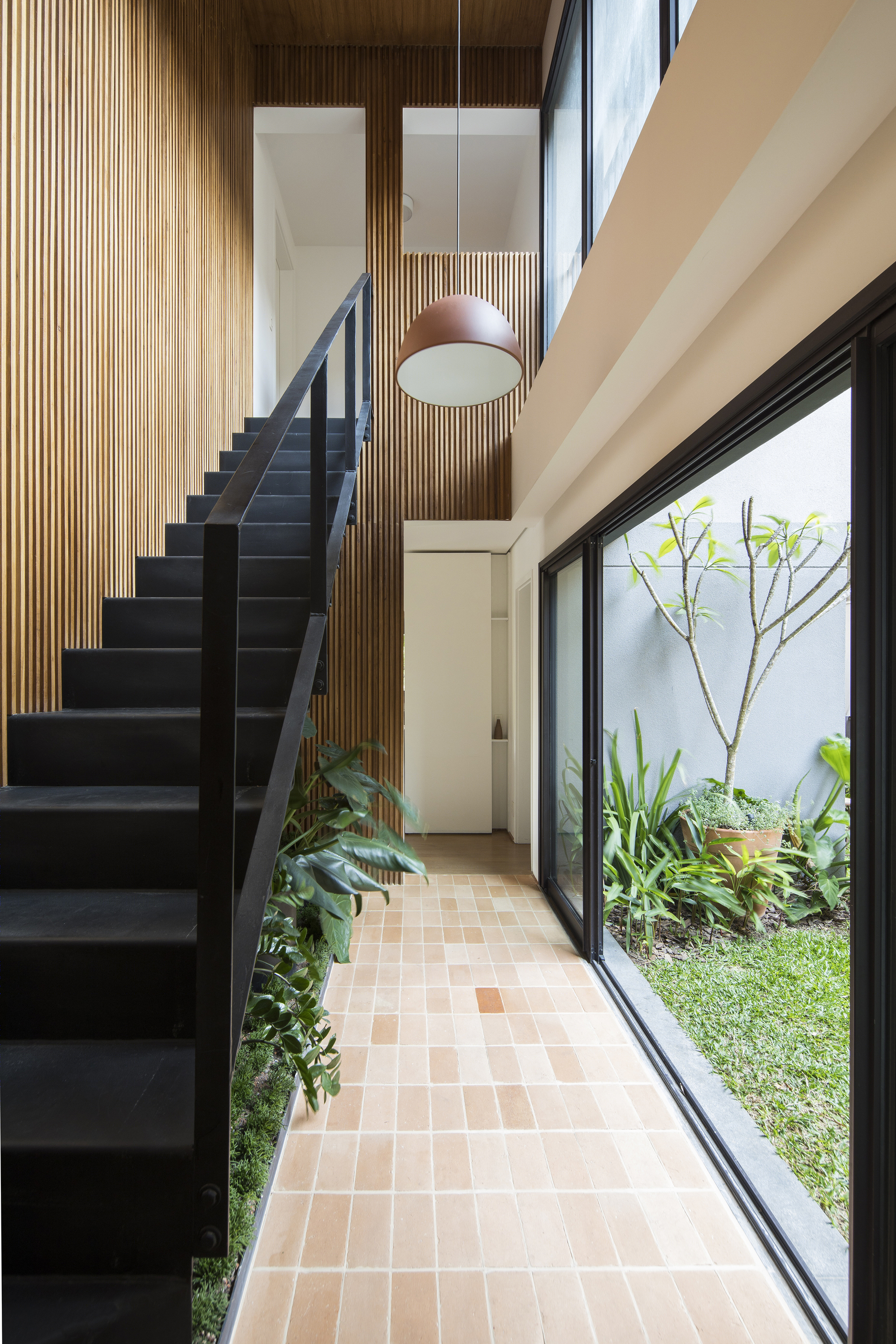 巴西 FLO 公寓 | 绿意盎然的自然生活空间-1