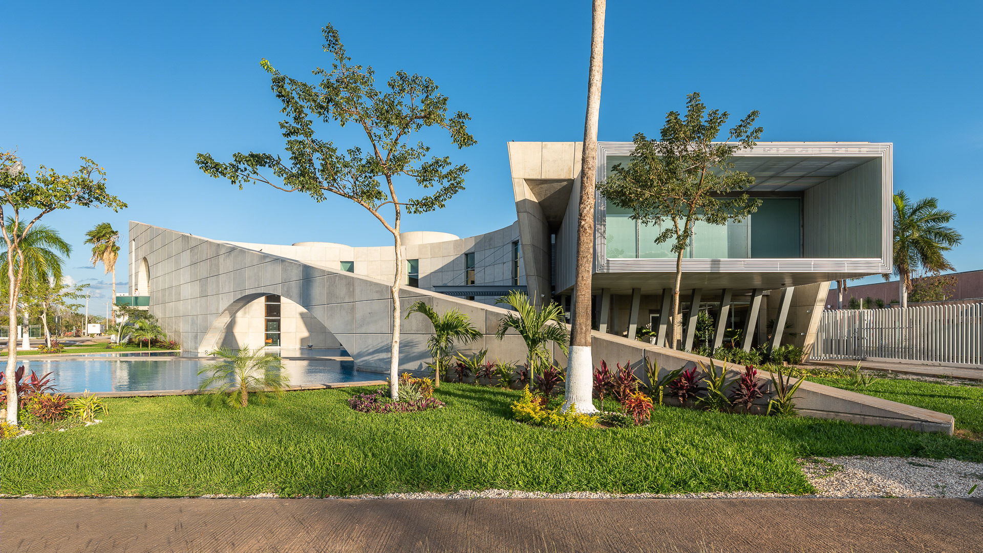 墨西哥 Bepensa 建筑室内设计-27