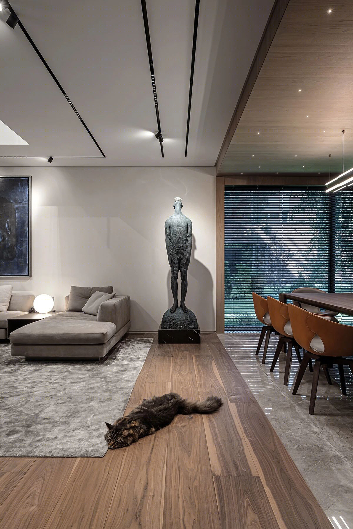 YODEZEEN Architects 打造 450㎡轻奢大宅,高级感十足-10