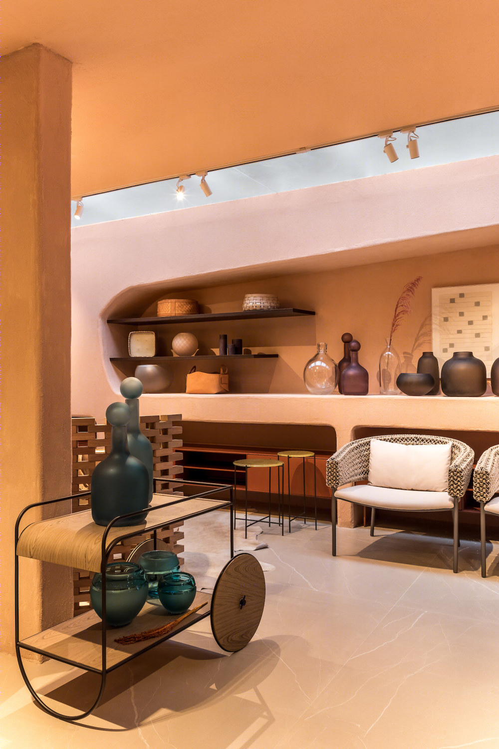 库里提巴斯 ARTEFACTO 展厅 · 地中海风格的海滩小屋-3