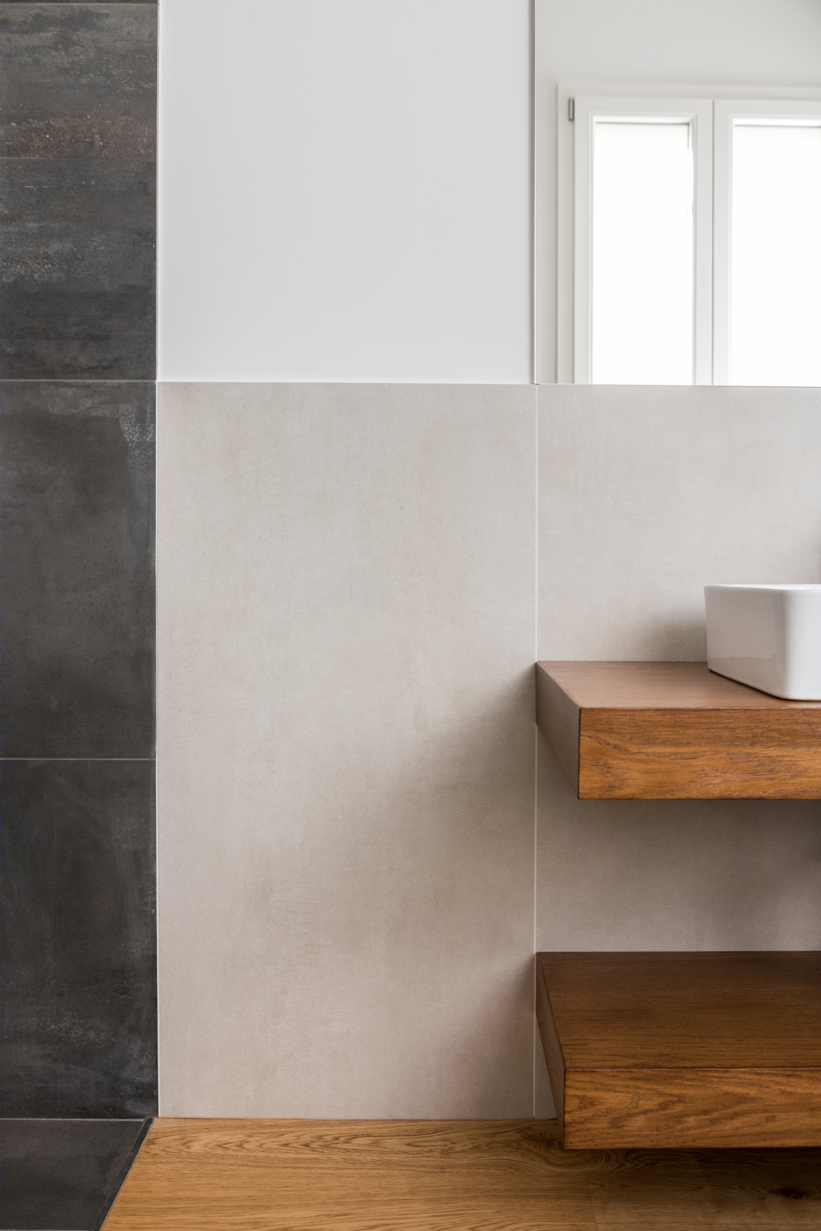 Mondrian 风格的空间网格 | 红蓝黄的活力之作-7