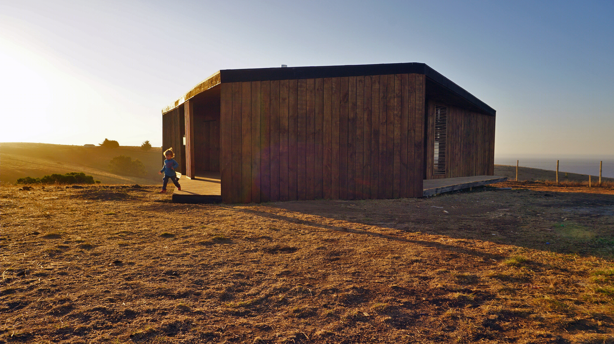 海景山居 · 马塔纳斯不对称海景别墅设计-1