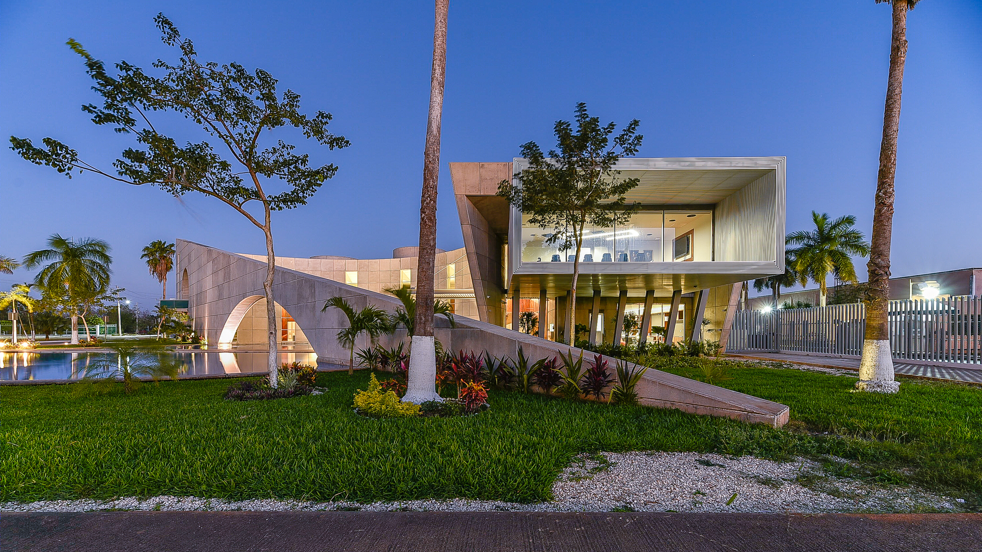 墨西哥 Bepensa 建筑室内设计-32